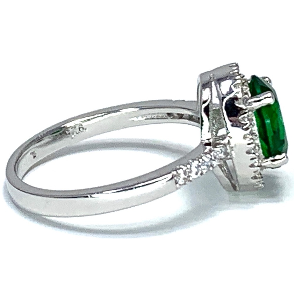 Sterling Silver 925 Green C.Z Ring Size 6 - Picture 6 of 7